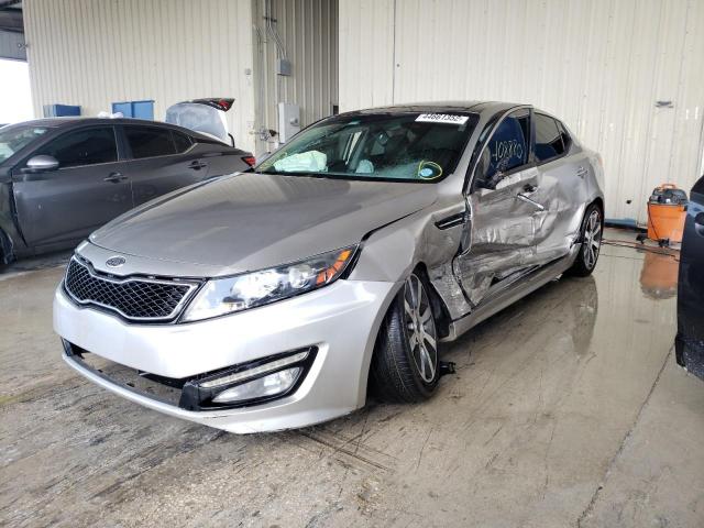 Photo 2 from auction – 2012 KIA OPTIMA SX with VIN 5XXGR4A6XCG045383