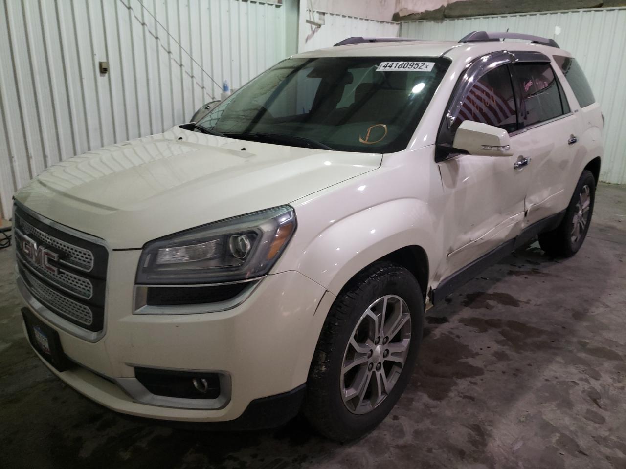 Photo 2 from auction – 2014 GMC ACADIA SLT with VIN 1GKKRRKD1EJ176757