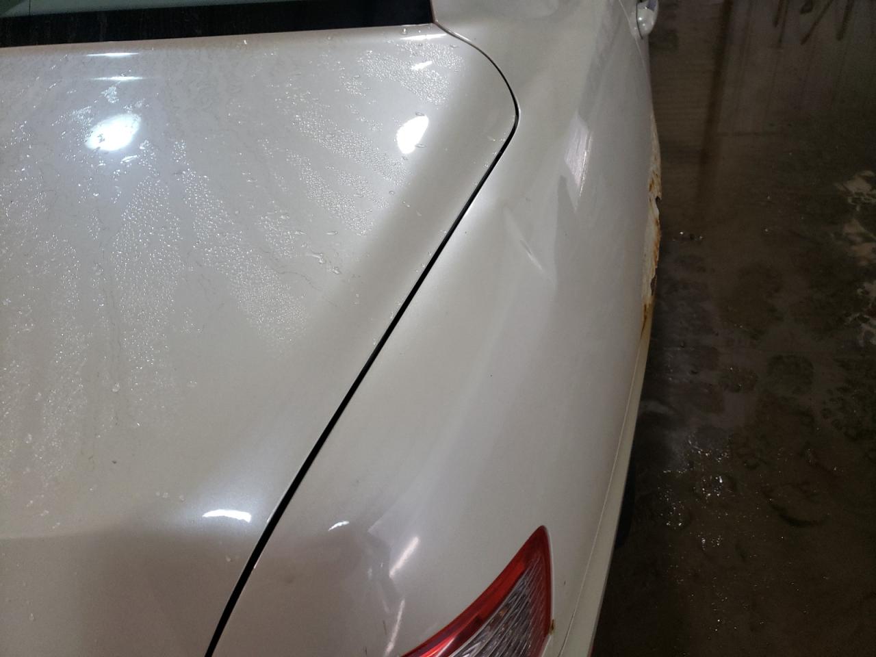 Photo 9 from auction – 2005 KIA AMANTI with VIN KNALD124X55082625