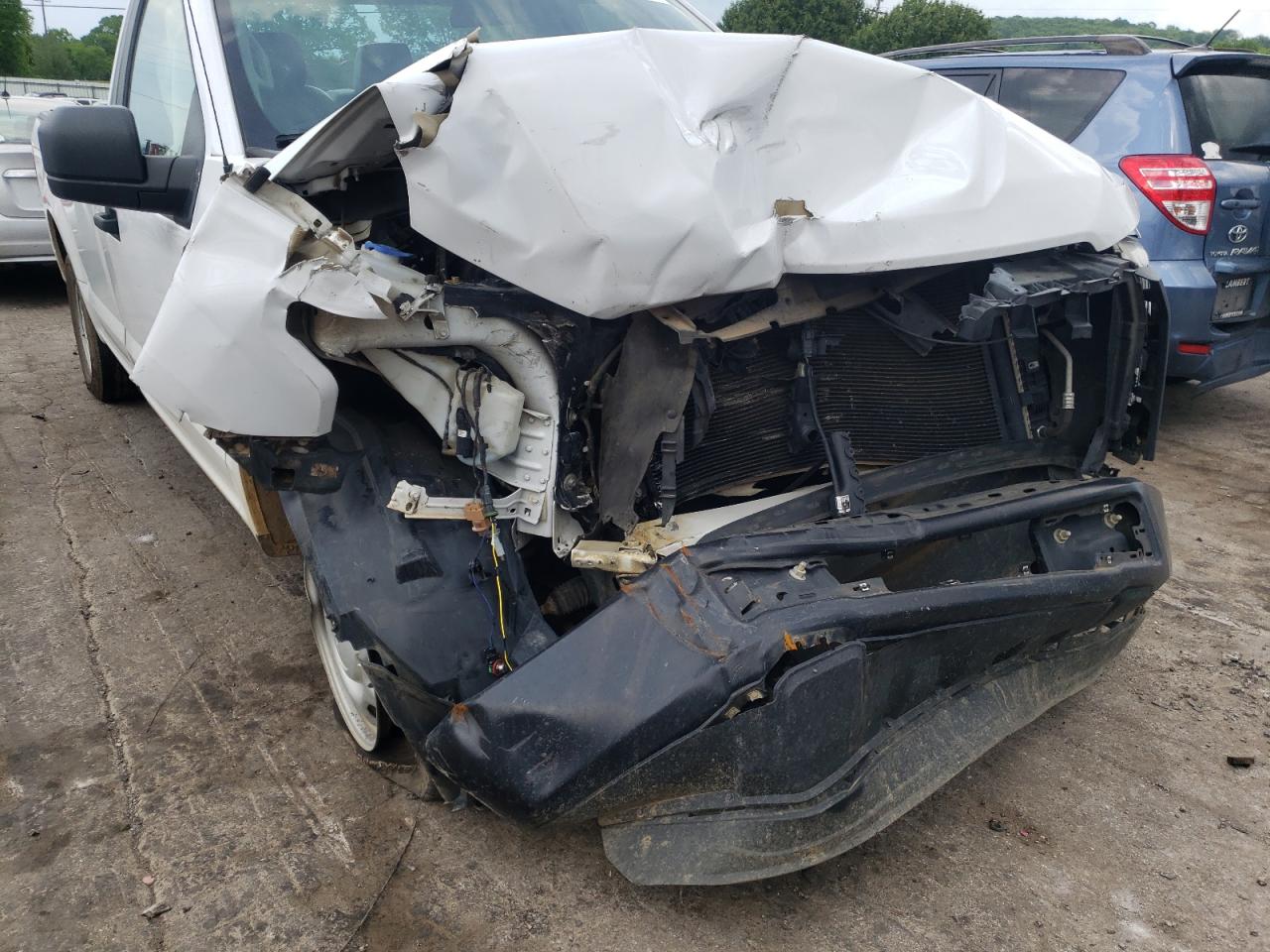 Photo 9 from auction – 2016 FORD F150 with VIN 1FTMF1C88GKF22106