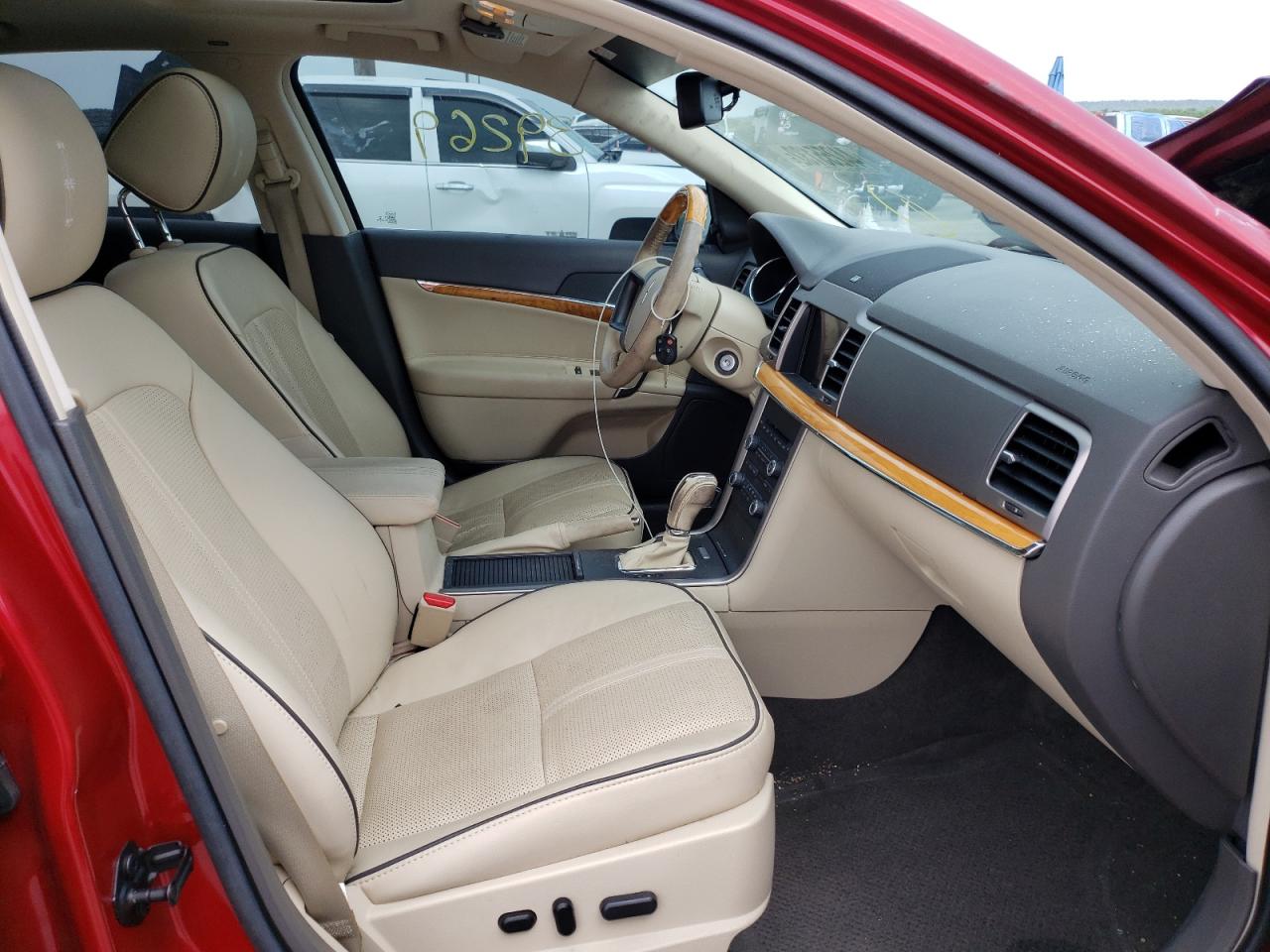 Photo 15 from auction – 2012 LINCOLN MKZ with VIN 3LNHL2GC4CR837291