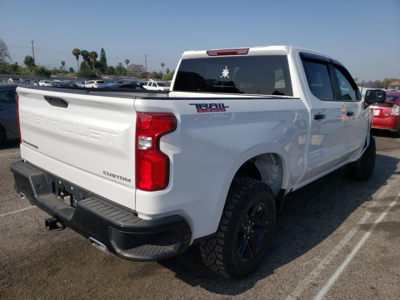 Photo 4 from auction – 2021 CHEVROLET SILVERADO with VIN 1GCPYCEF8MZ248228