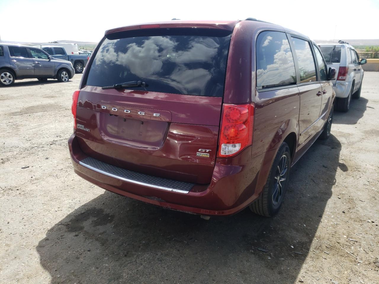 Photo 4 from auction – 2017 DODGE GRAND CARA with VIN 2C4RDGEG7HR791493