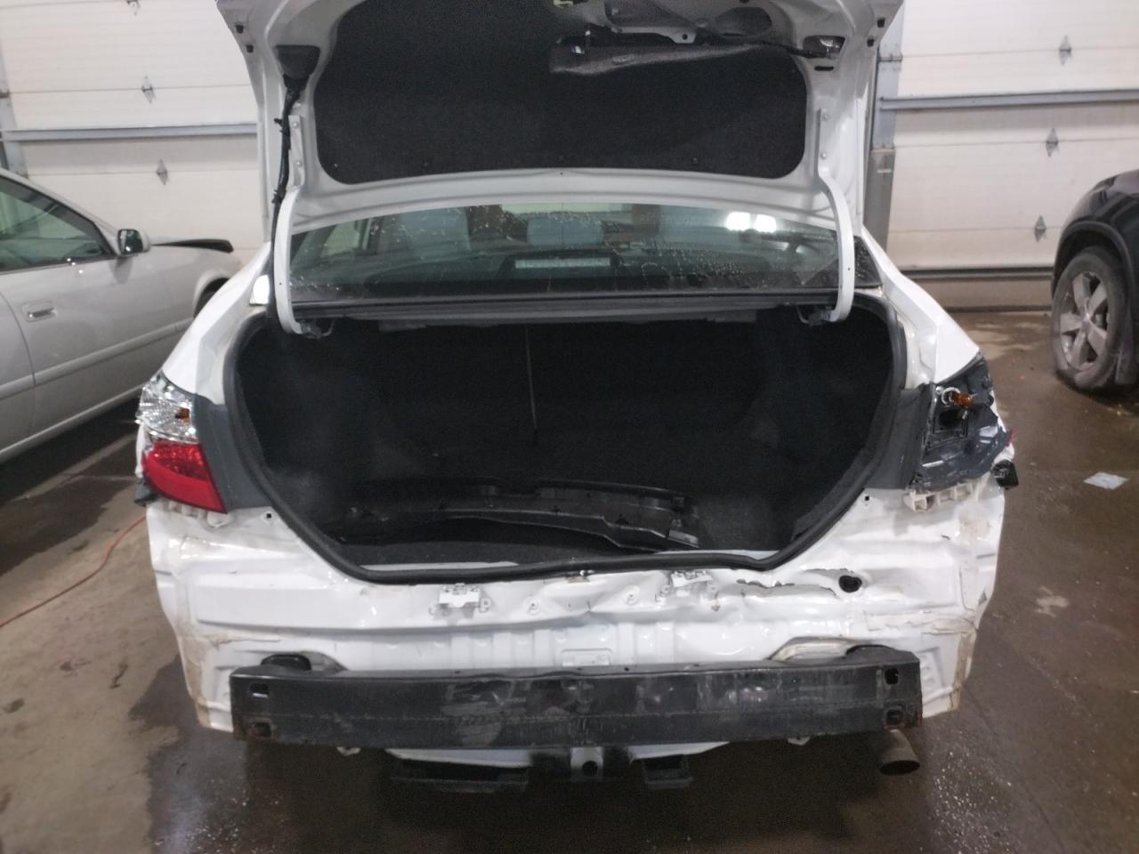 Photo 9 from auction – 2015 TOYOTA COROLLA L with VIN 2T1BURHE7FC377151