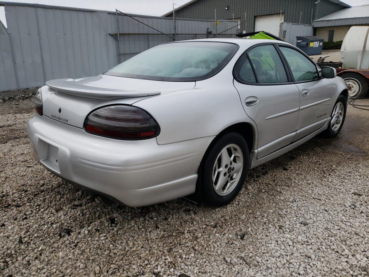 Photo 4 from auction – 2002 PONTIAC GRAND PRIX with VIN 1G2WP52K42F159822