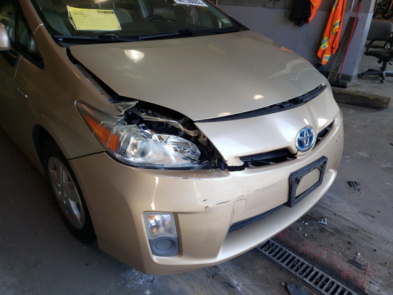 Photo 9 from auction – 2010 TOYOTA PRIUS with VIN JTDKN3DU7A0087230