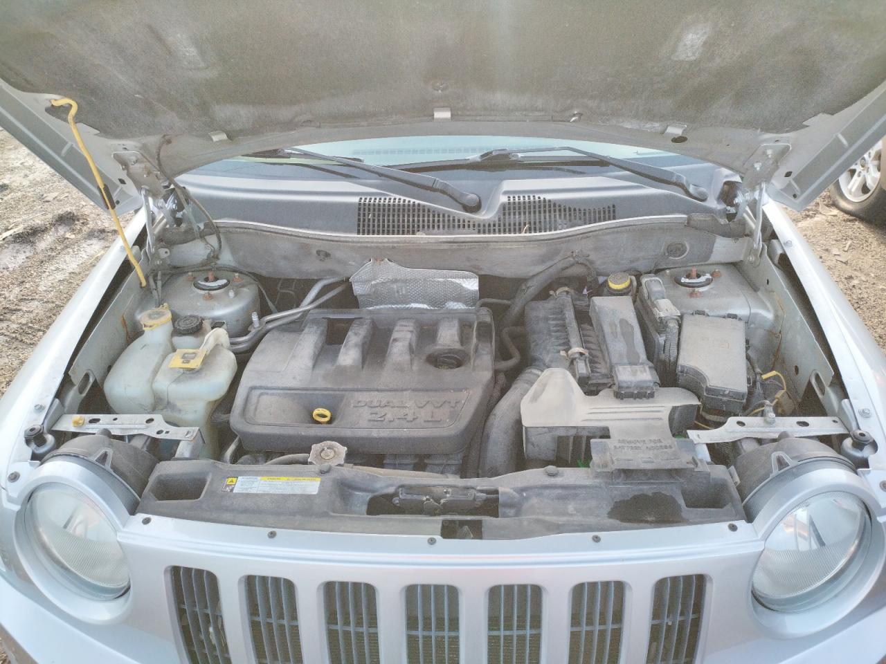 Photo 7 from auction – 2008 JEEP COMPASS LI with VIN 1J8FF57W48D756766