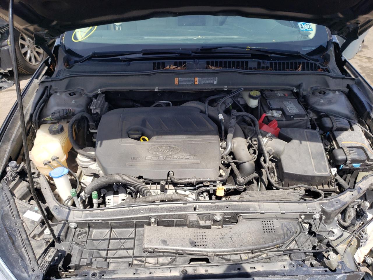 Photo 7 from auction – 2017 FORD FUSION SE with VIN 3FA6P0HD2HR116279