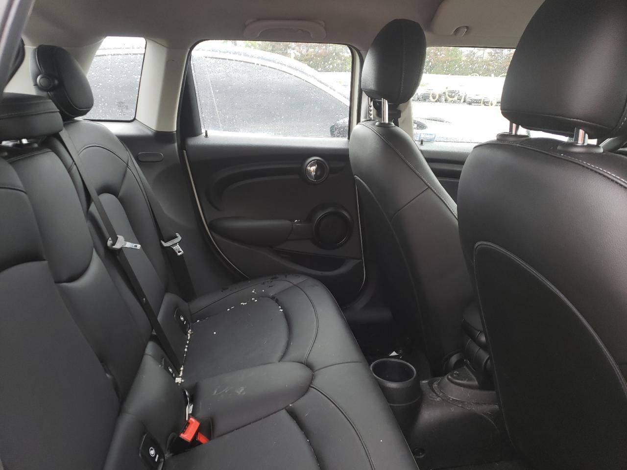 Photo 6 from auction – 2020 MINI COOPER with VIN WMWXU7C0XL2L66206