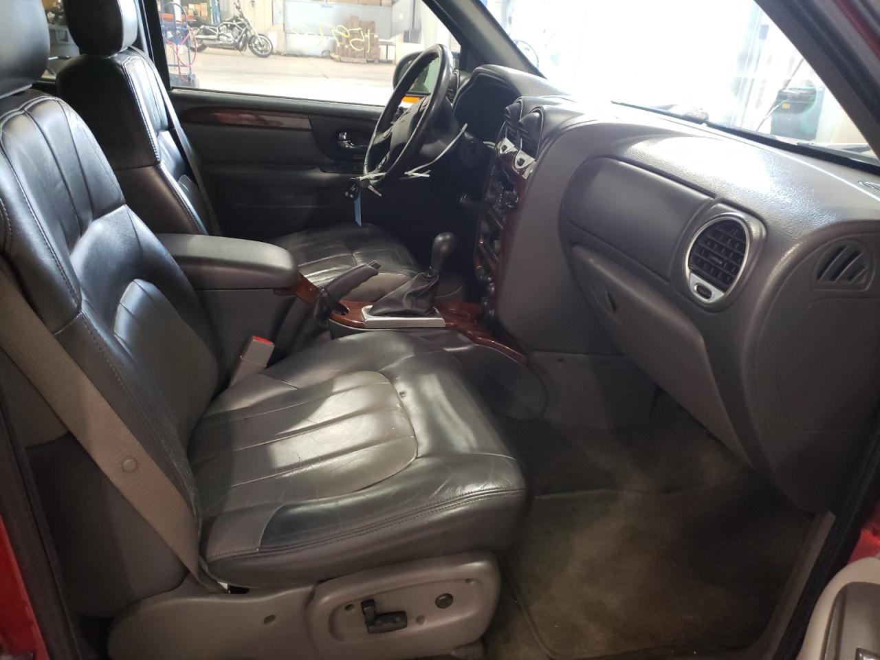 Photo 5 from auction – 2002 GMC ENVOY with VIN 1GKDT13S822184353