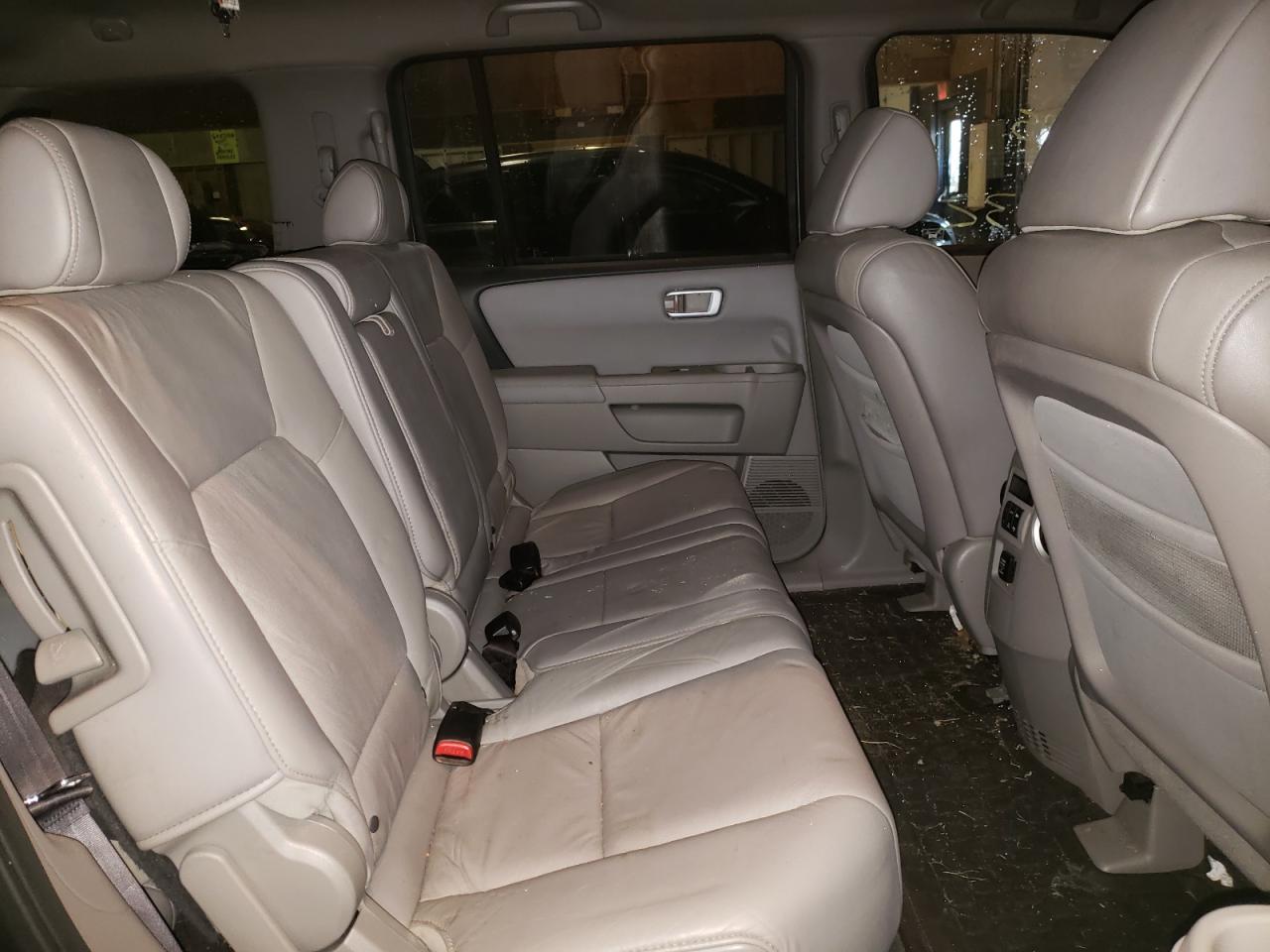 Photo 6 from auction – 2011 HONDA PILOT EXL with VIN 5FNYF4H52BB019985