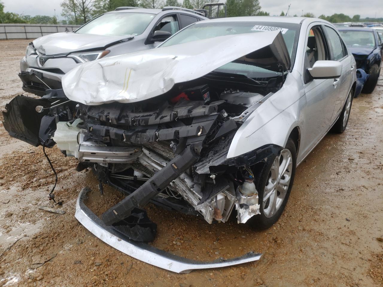 Photo 2 from auction – 2012 FORD FUSION SE with VIN 3FAHP0HA8CR137385