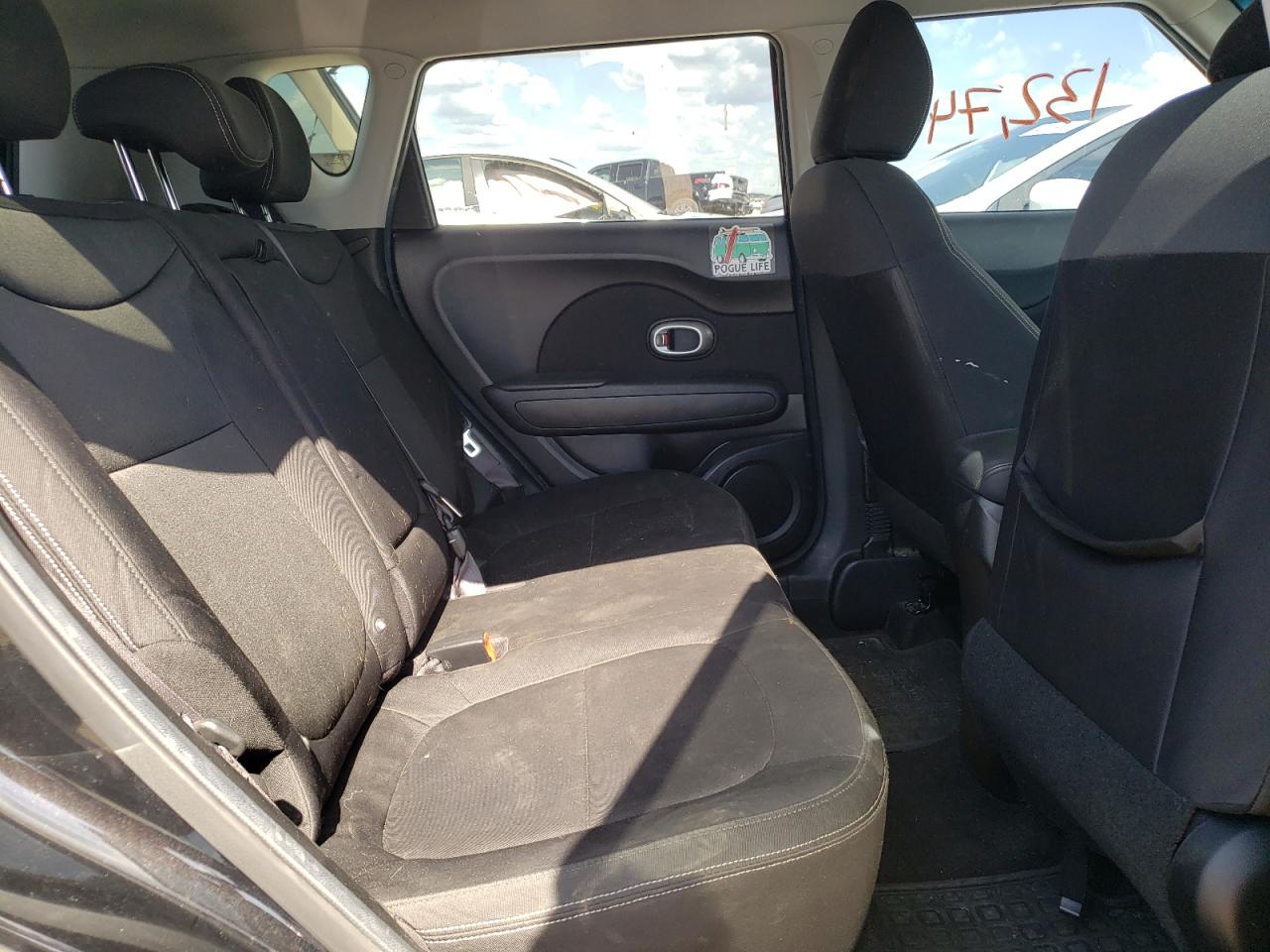Photo 6 from auction – 2014 KIA SOUL with VIN KNDJN2A23E7058894