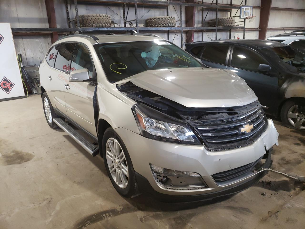 CHEVROLET TRAVERSE L 2015 with VIN 1GNKRGKD5FJ185860 - Photo from auction