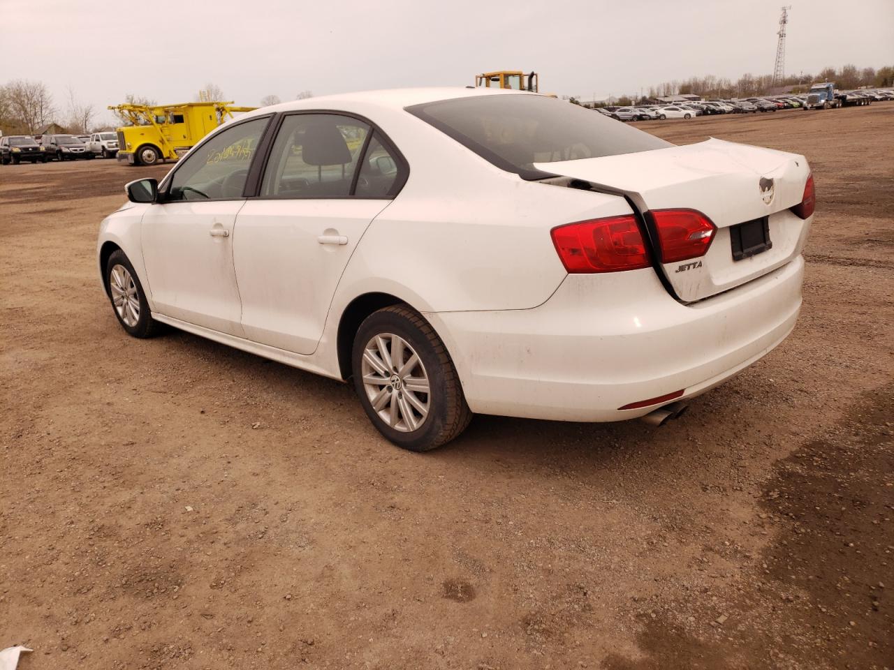 Photo 3 from auction – 2011 VOLKSWAGEN JETTA with VIN 3VWDK7AJ9BM338960
