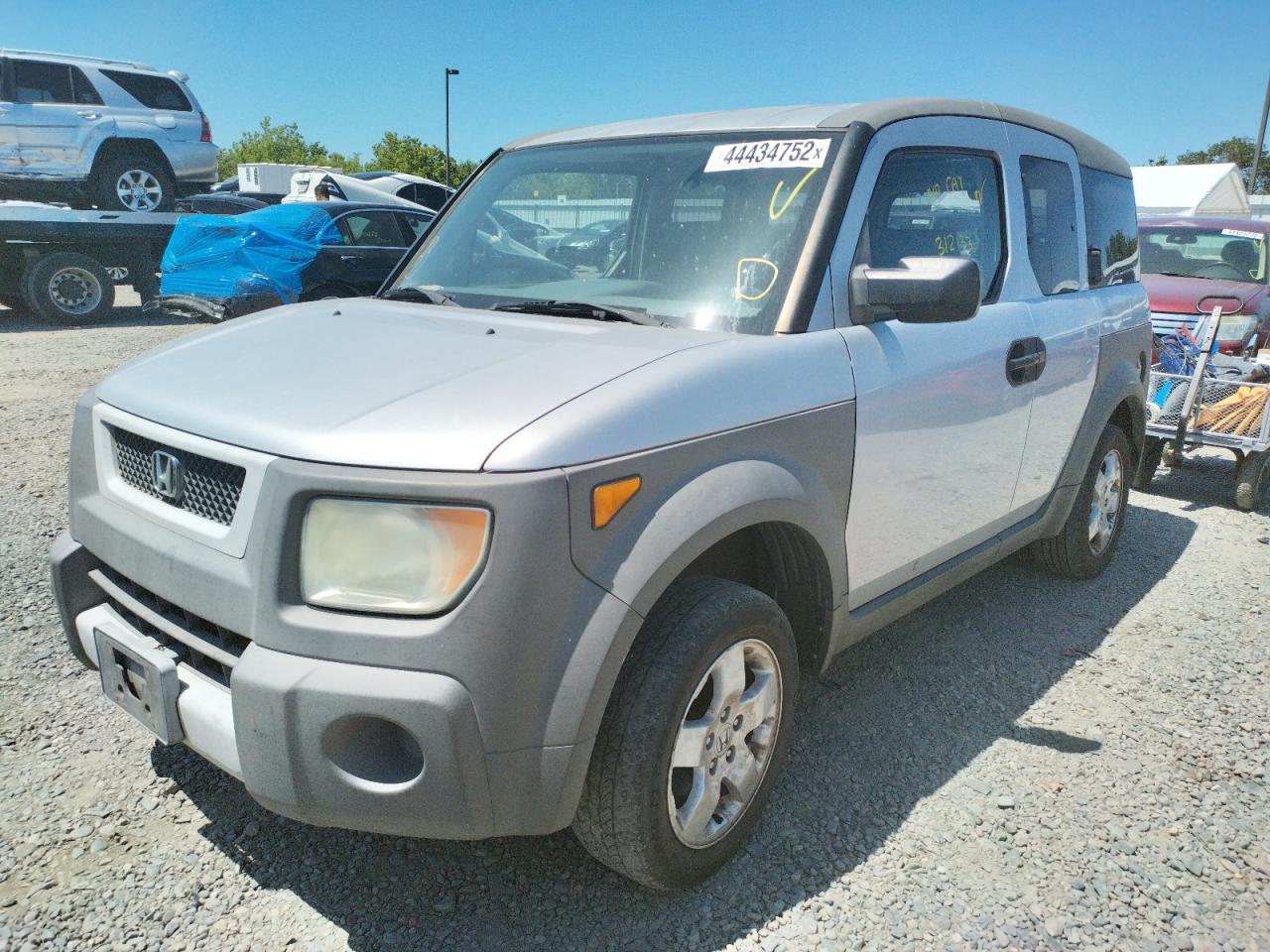 Photo 2 from auction – 2003 HONDA ELEMENT EX with VIN 5J6YH28593L045264