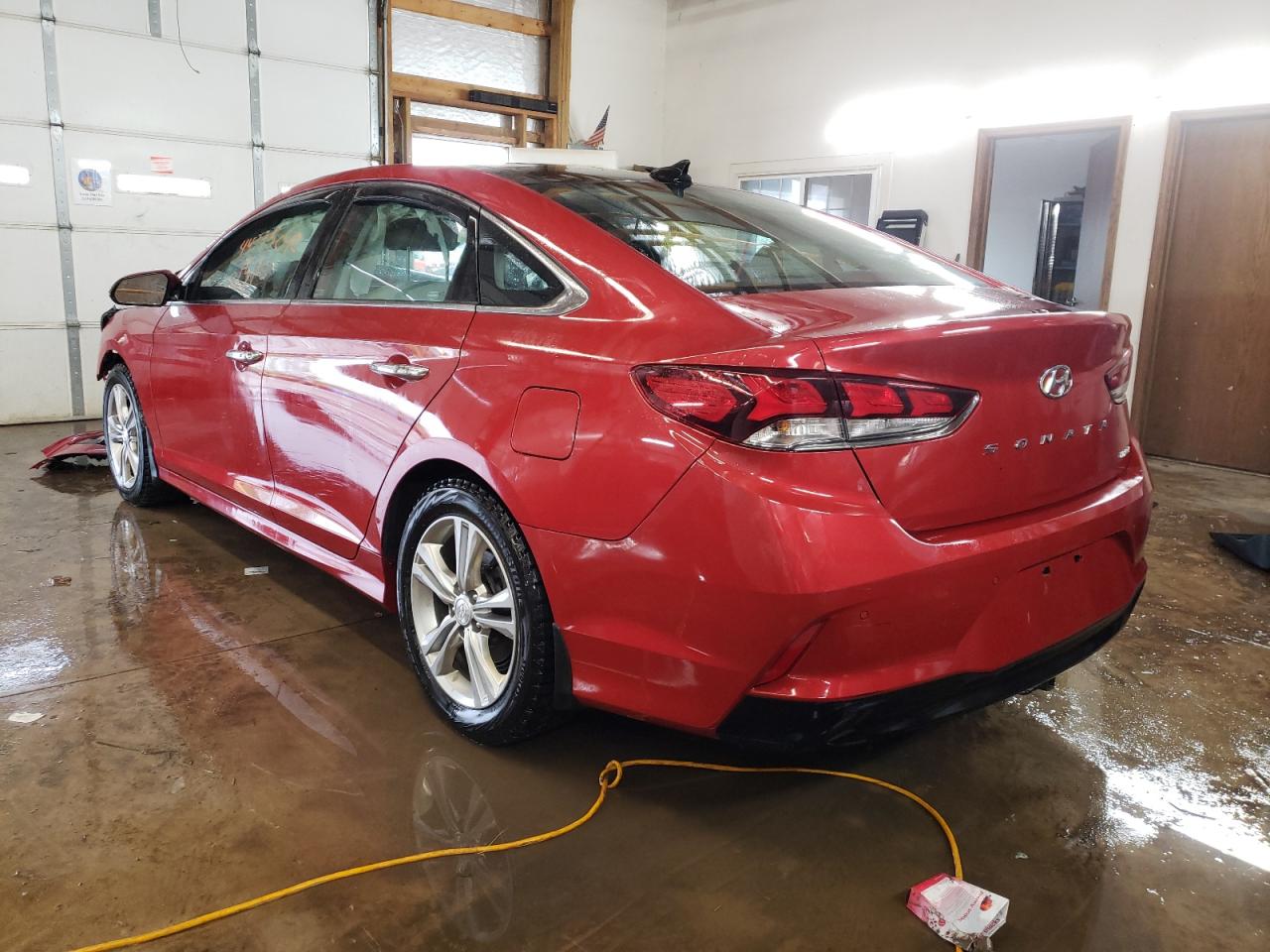 Photo 3 from auction – 2019 HYUNDAI SONATA LIM with VIN 5NPE34AF2KH815507