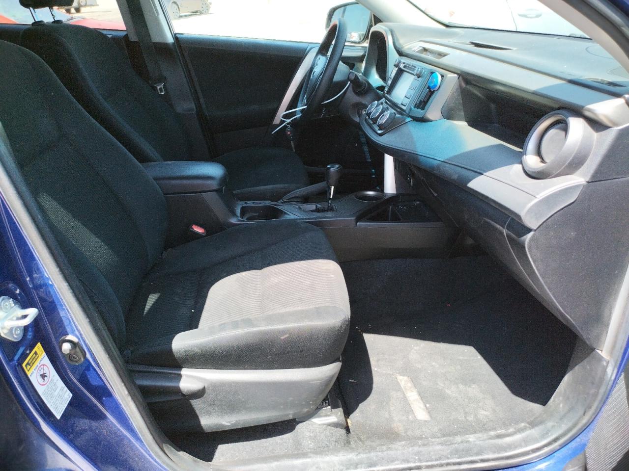 Photo 5 from auction – 2015 TOYOTA RAV4 LE with VIN 2T3ZFREV0FW222248