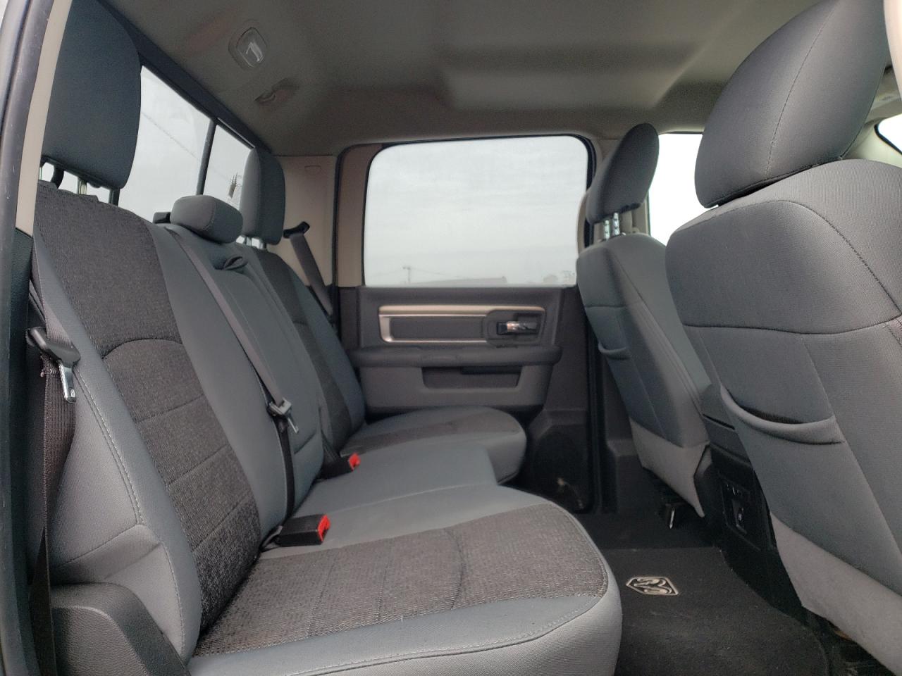 Photo 6 from auction – 2017 RAM 1500 SLT with VIN 1C6RR7LM2HS879481