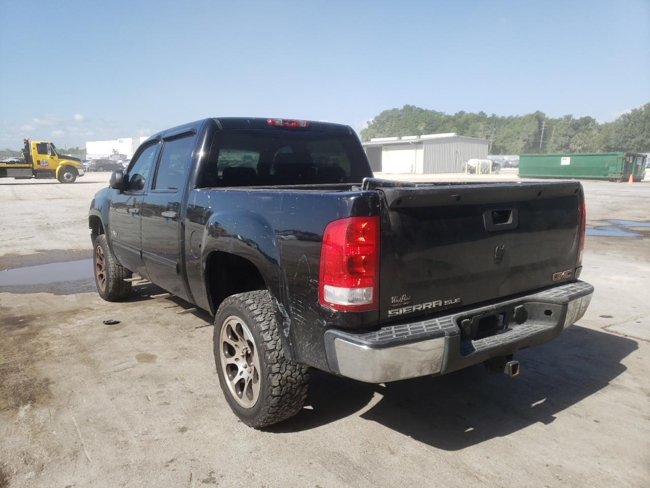 Photo 3 from auction – 2007 GMC NEW SIERRA with VIN 2GTEC13J671634967