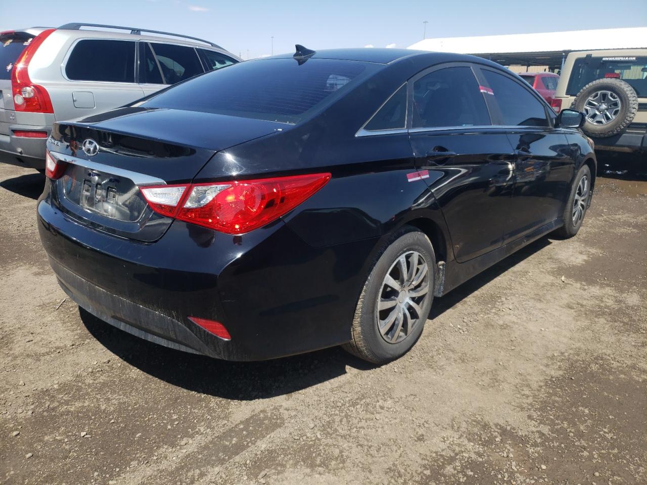 Photo 4 from auction – 2014 HYUNDAI SONATA GLS with VIN 5NPEB4AC7EH868359