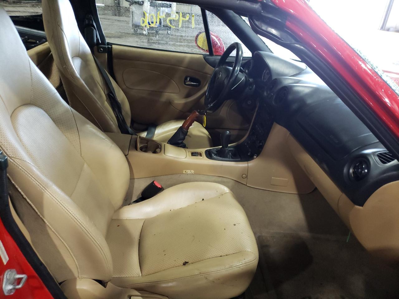 Photo 5 from auction – 2001 MAZDA MX-5 MIATA with VIN JM1NB353910202261