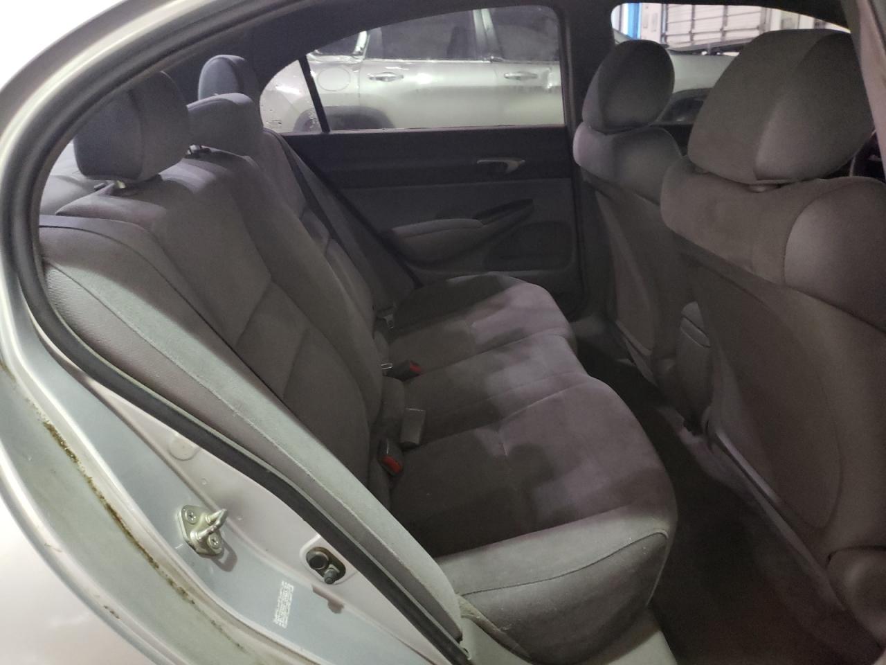 Photo 6 from auction – 2008 HONDA CIVIC LX with VIN 2HGFA16588H321535