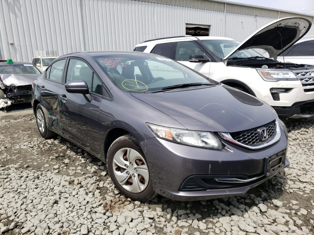 Photo 1 from auction – 2015 HONDA CIVIC LX with VIN 19XFB2F52FE233624