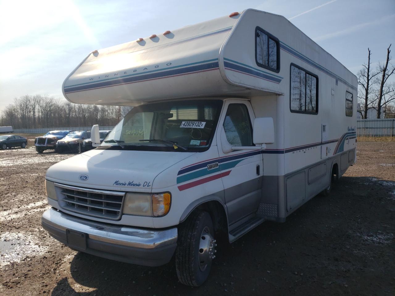 Photo 2 from auction – 1996 FORD ECONOLINE with VIN 1FDKE30G0THA67093