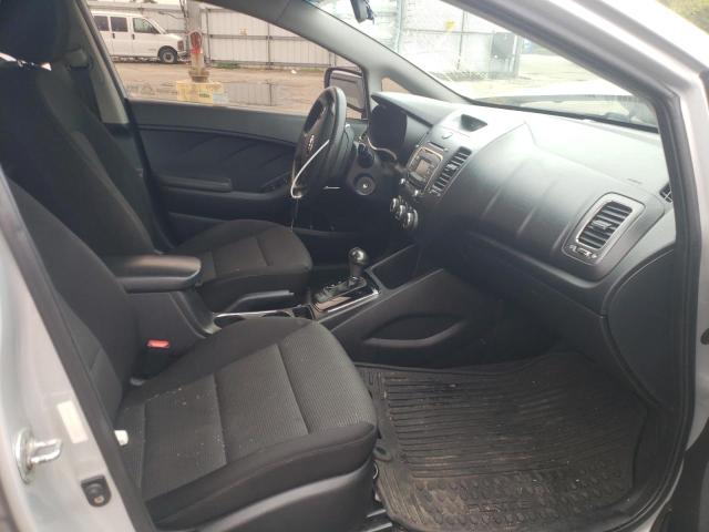 Photo 5 from auction – 2018 KIA FORTE LX with VIN 3KPFK4A71JE218688