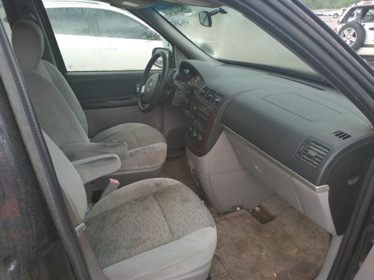 Photo 5 from auction – 2006 CHEVROLET UPLANDER L with VIN 1GNDV23L26D106219