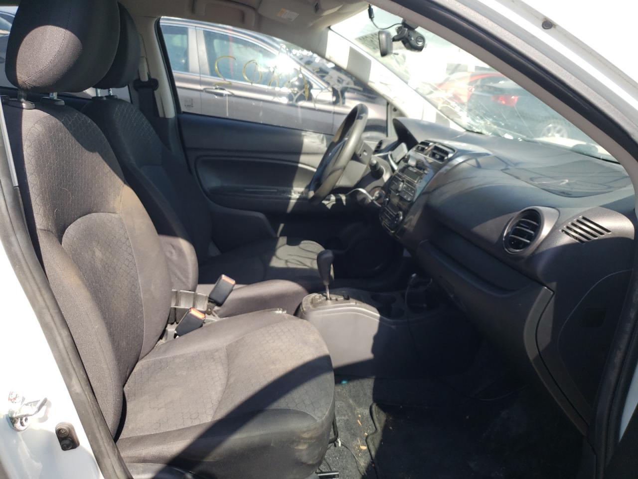 Photo 5 from auction – 2015 MITSUBISHI MIRAGE with VIN ML32A3HJ4FH051891