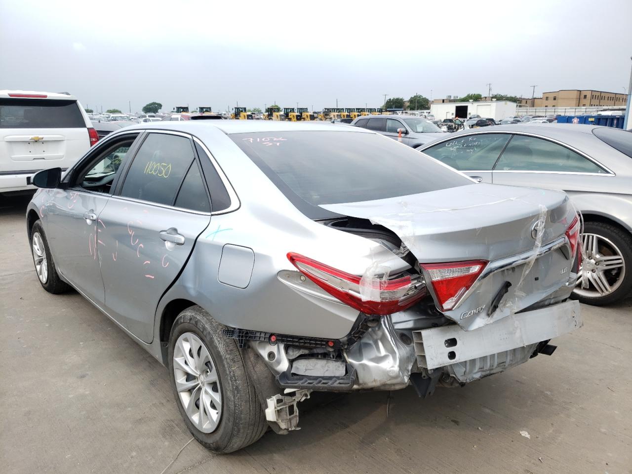 Photo 3 from auction – 2016 TOYOTA CAMRY LE with VIN 4T4BF1FK2GR564047