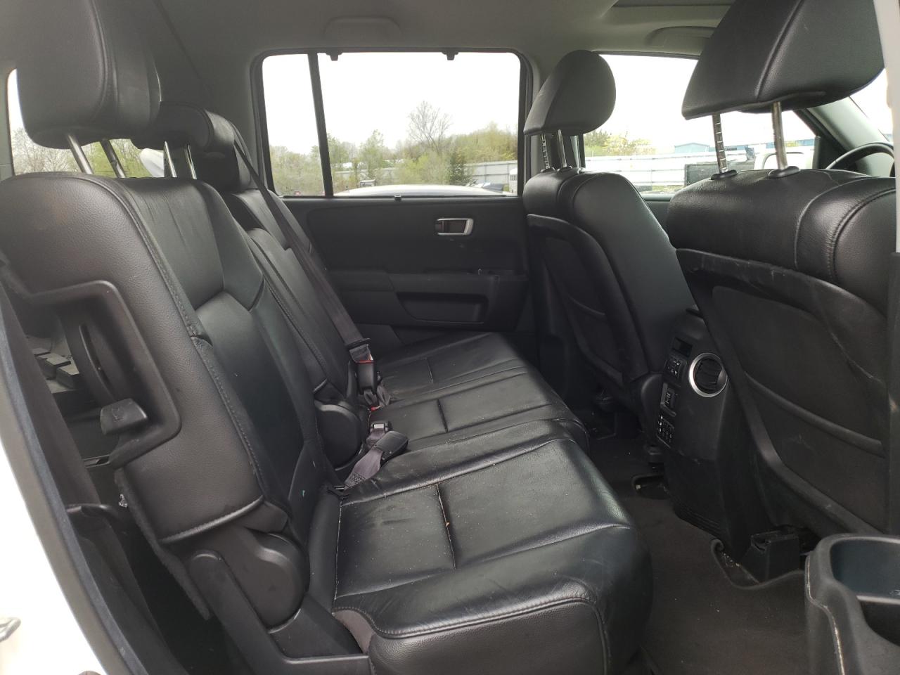 Photo 18 from auction – 2012 HONDA PILOT TOUR with VIN 5FNYF4H98CB033880