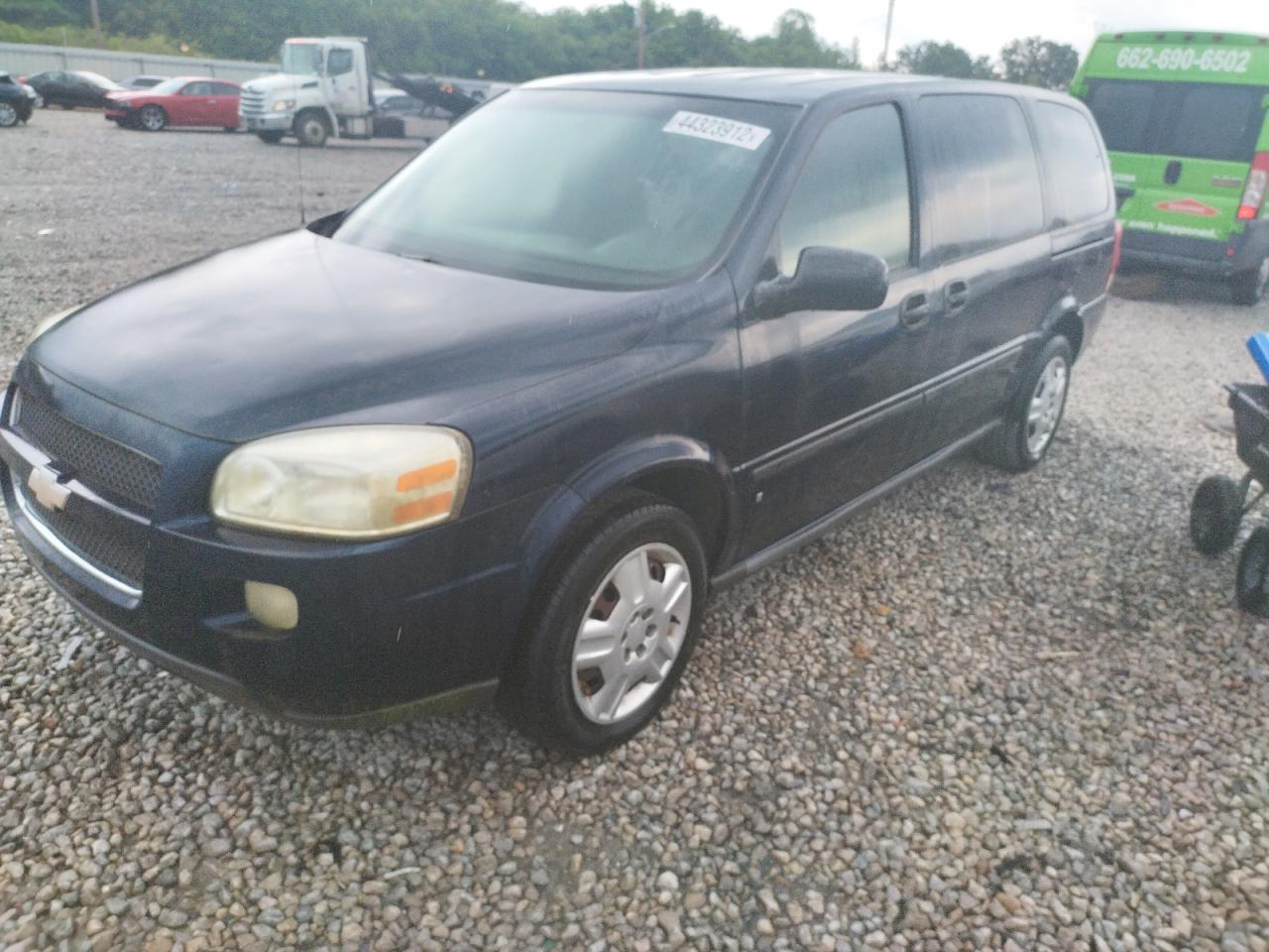 Photo 2 from auction – 2006 CHEVROLET UPLANDER L with VIN 1GNDV23L26D106219