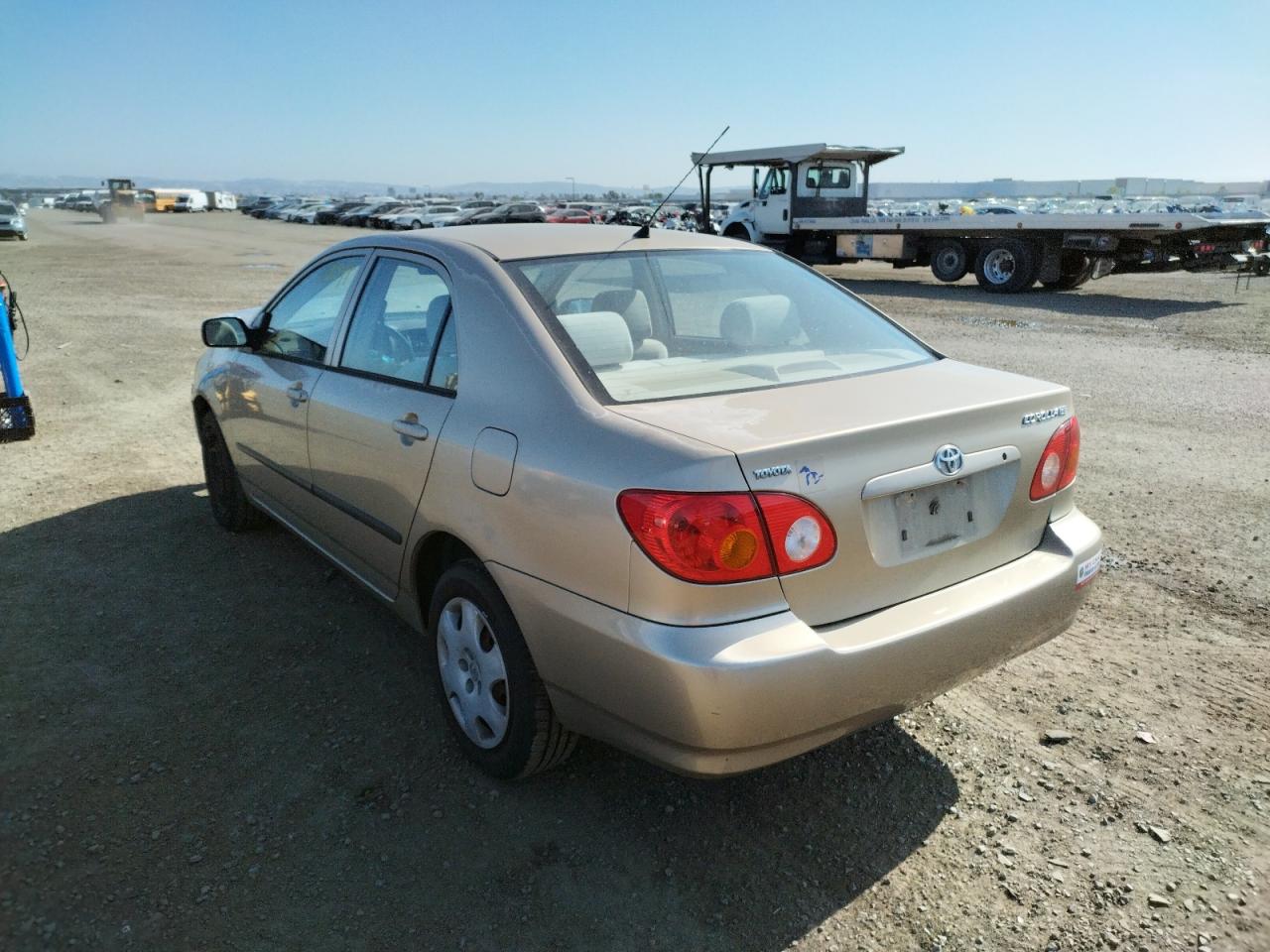 Photo 3 from auction – 2004 TOYOTA COROLLA CE with VIN 1NXBR32E84Z241291