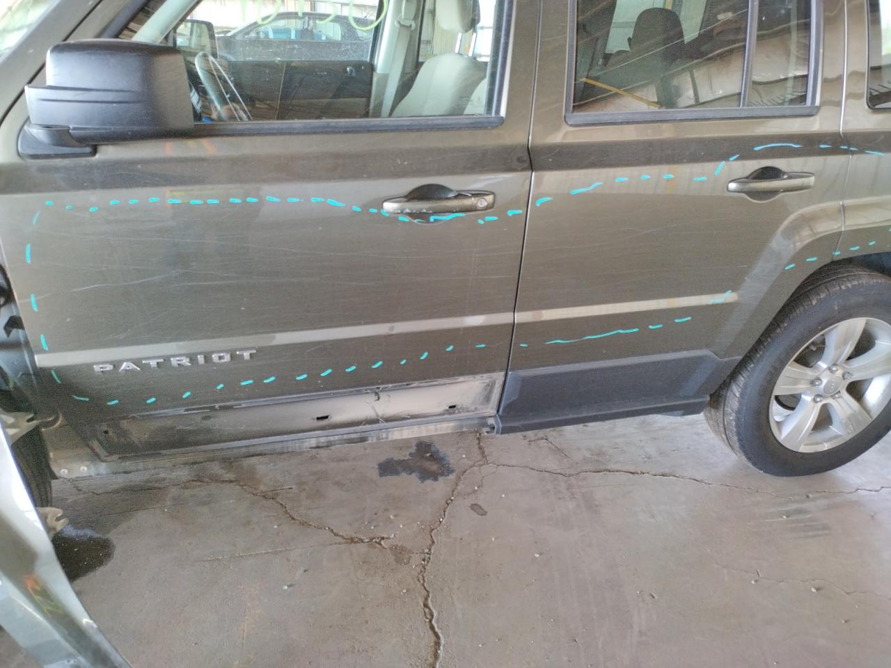 Photo 10 from auction – 2015 JEEP PATRIOT SP with VIN 1C4NJRBB0FD290201
