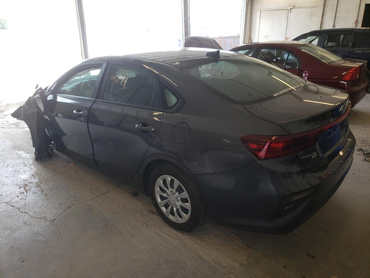 Photo 14 from auction – 2021 KIA FORTE FE with VIN 3KPF24AD7ME338683