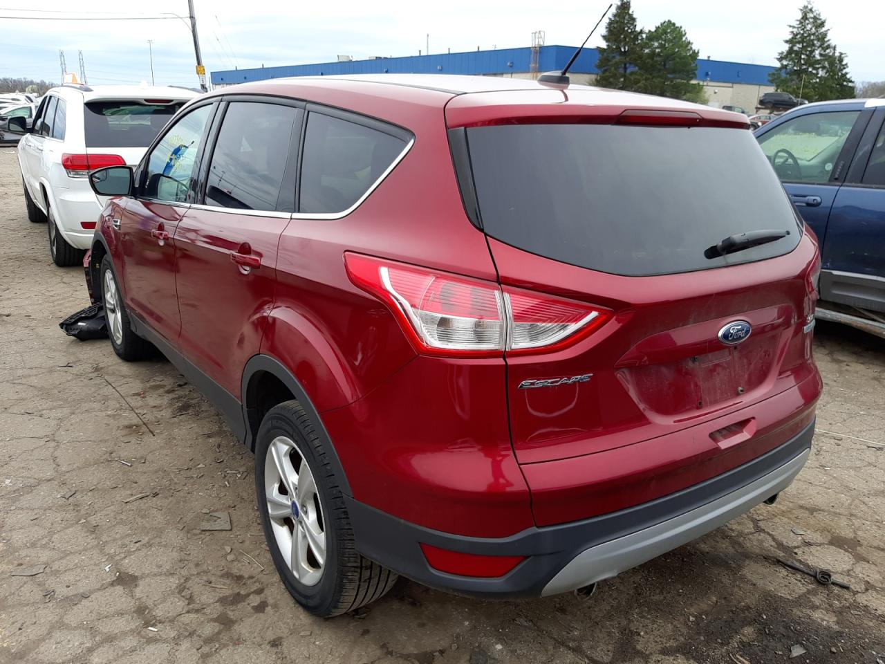 Photo 3 from auction – 2013 FORD ESCAPE SE with VIN 1FMCU0G91DUB32068