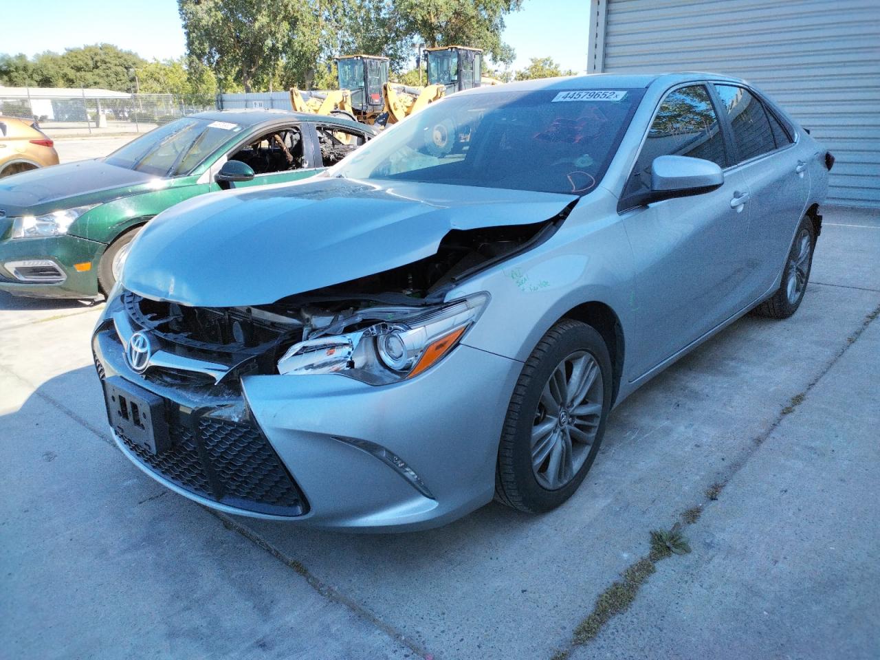 Photo 2 from auction – 2016 TOYOTA CAMRY LE with VIN 4T1BF1FK3GU184855