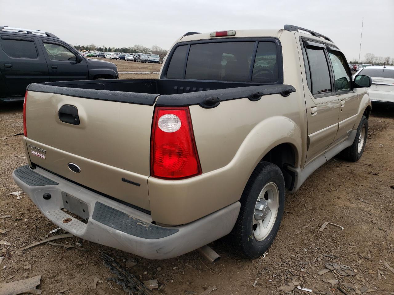 Photo 4 from auction – 2002 FORD EXPLORER S with VIN 1FMZU67E82UD16480