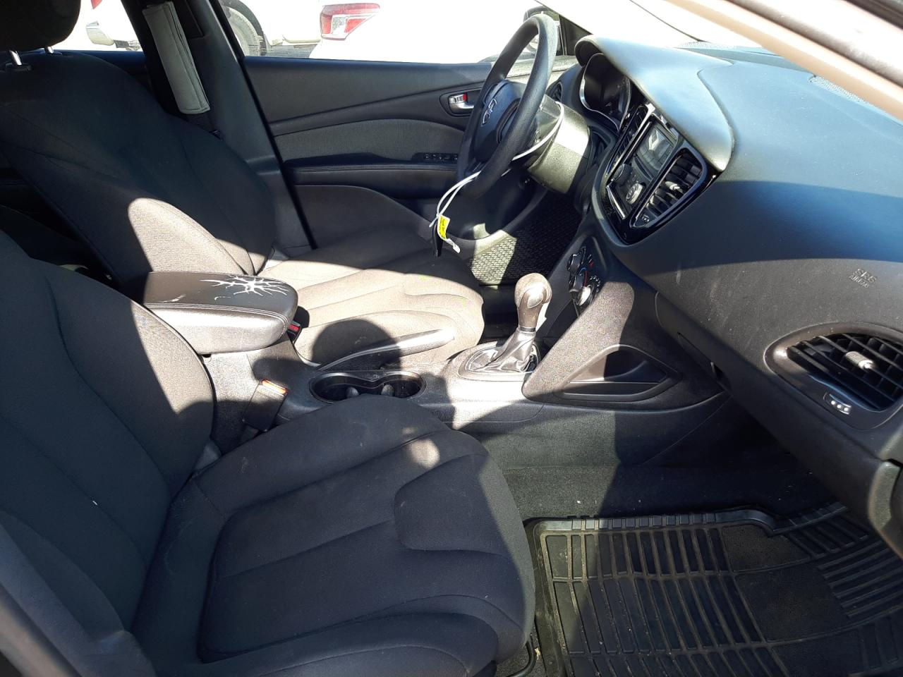 Photo 5 from auction – 2013 DODGE DART SE with VIN 1C3CDFAA9DD100743