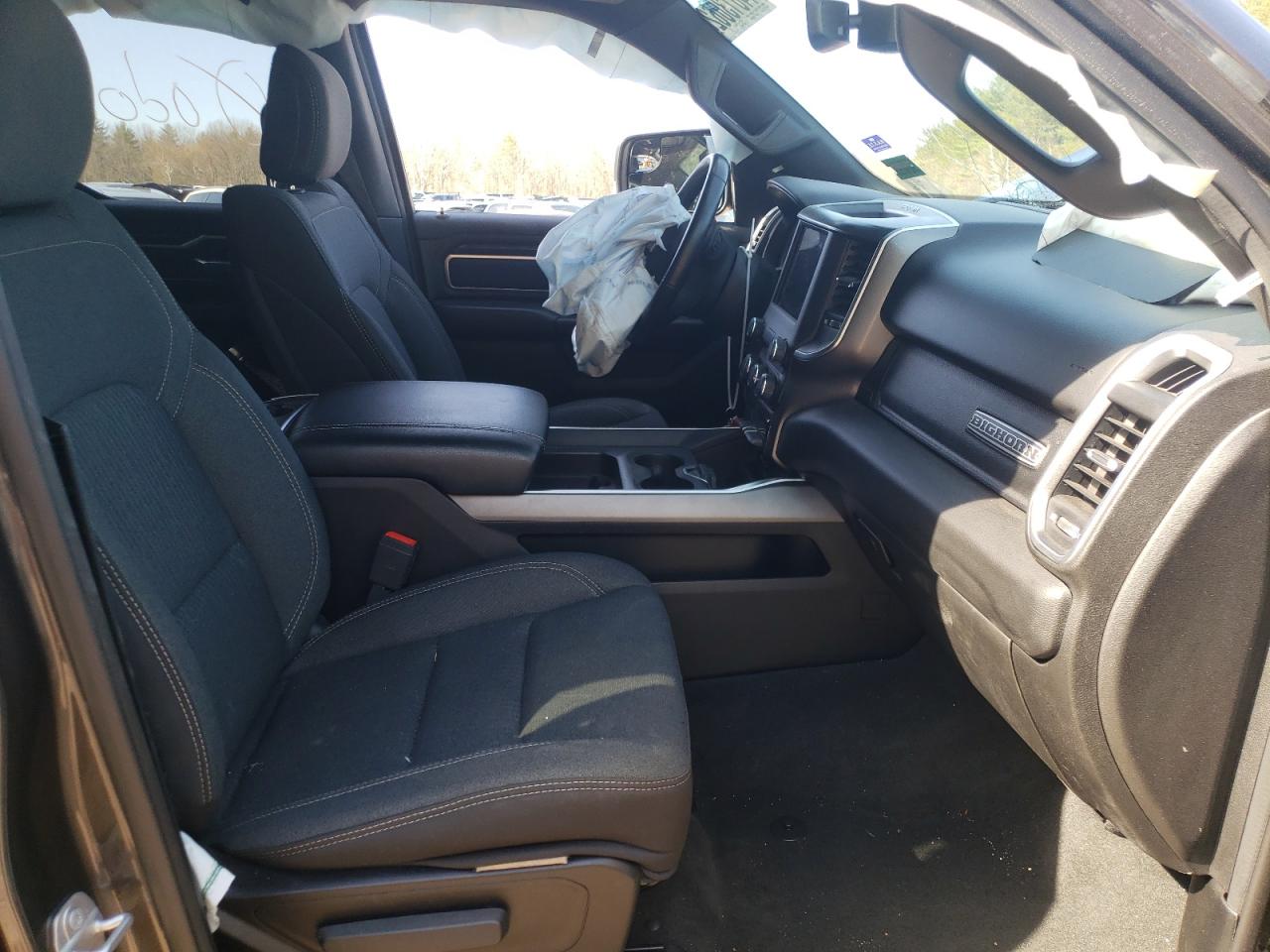 Photo 5 from auction – 2019 RAM 1500 BIG H with VIN 1C6SRFBT6KN831587