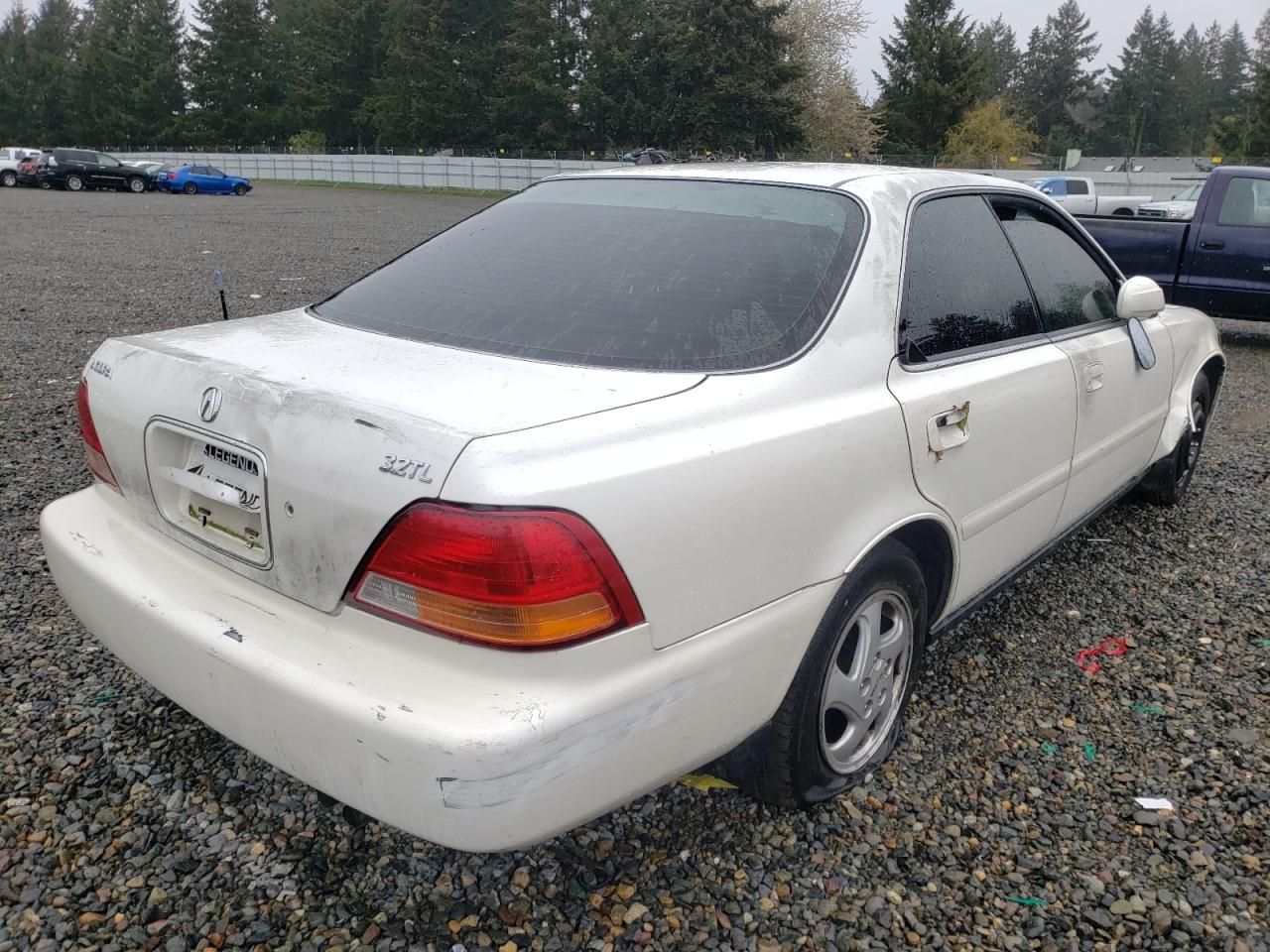 Photo 4 from auction – 1997 ACURA 3.2TL with VIN JH4UA3652VC010973