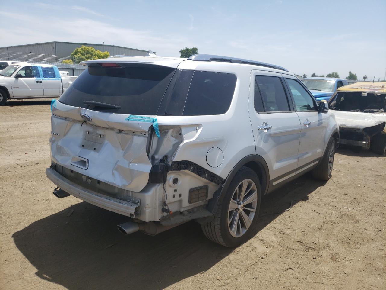Photo 4 from auction – 2018 FORD EXPLORER L with VIN 1FM5K7F84JGA37871