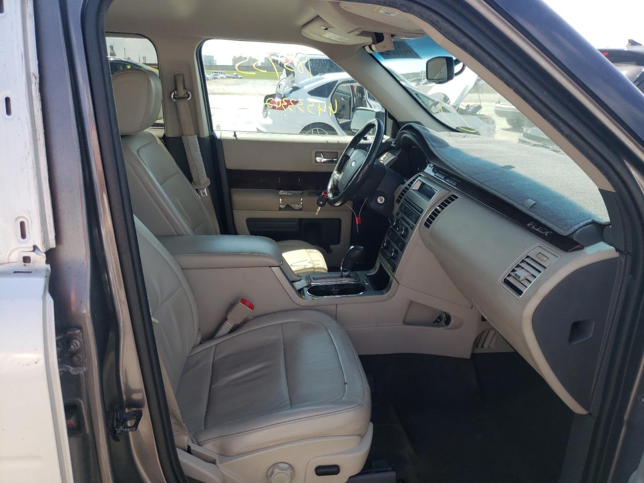 Photo 5 from auction – 2010 FORD FLEX SEL with VIN 2FMHK6CC9ABD01285