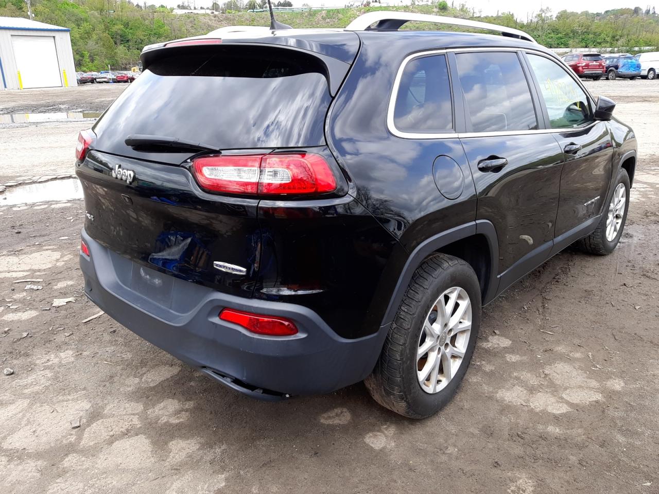 Photo 4 from auction – 2018 JEEP CHEROKEE L with VIN 1C4PJMLB8JD529805