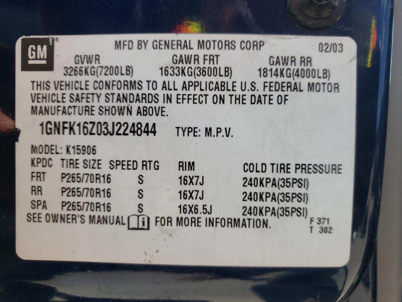 Photo 10 from auction – 2003 CHEVROLET SUBURBAN K with VIN 1GNFK16Z03J224844
