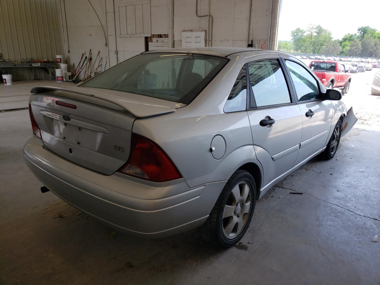 Photo 4 from auction – 2003 FORD FOCUS ZTS with VIN 1FAFP38303W130700