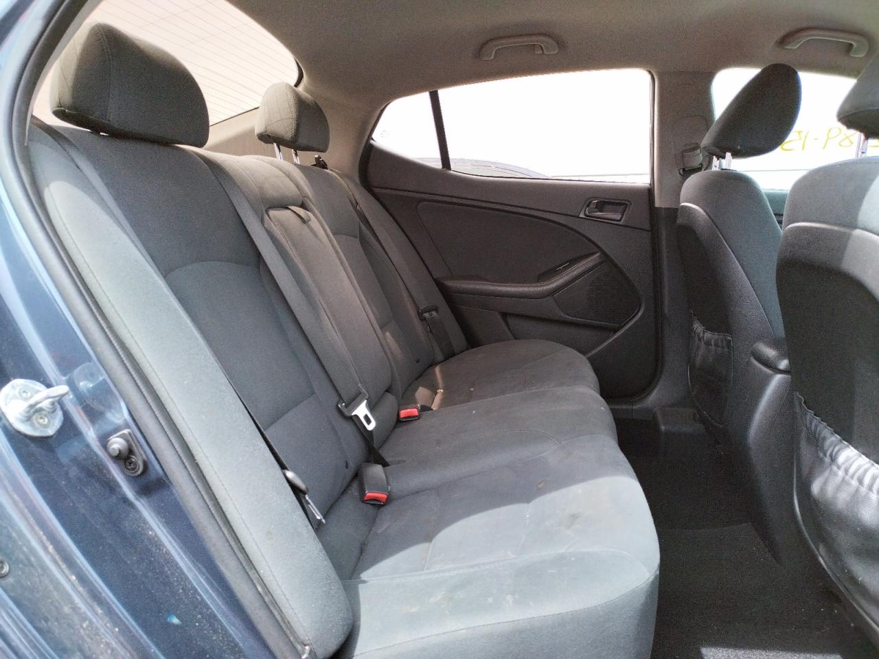 Photo 6 from auction – 2015 KIA OPTIMA LX with VIN 5XXGM4A74FG424987